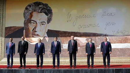 Çolpon-Ata şəhərində Türkdilli Dövlətlərin Əməkdaşlıq Şurasının VI Sammiti keçirilib, Azərbaycan Prezidenti Sammitdə iştirak edib - YENİLƏNİB-2