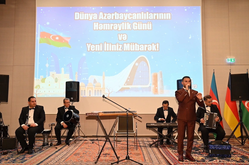 Berlində Dünya Azərbaycanlılarının Həmrəyliyi Günü qeyd olunub