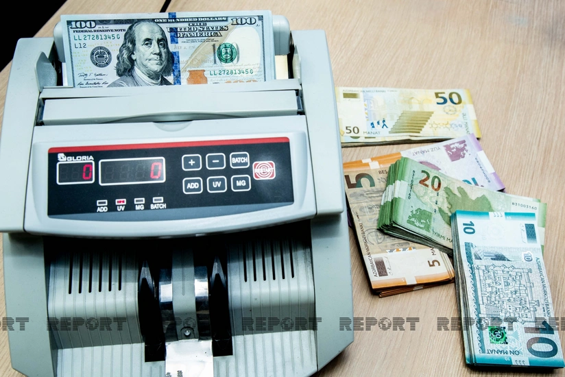 Минфин провел очередной депозитный аукцион, разместил 400 млн манатов