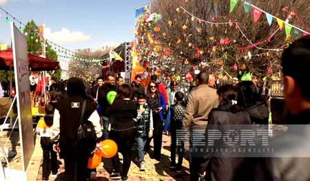 Naxçıvanda “Novruz şəhərciyi”nin ikinci günü - FOTOREPORTAJ
