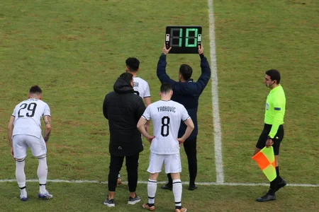 Premyer Liqa: Qarabağ Kəpəzlə heç-heçə edib