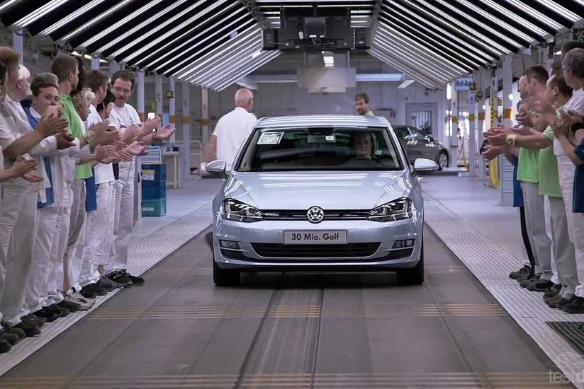 Volkswagen отзывает около 700 тыс автомобилей по всему миру из-за проблем с освещением