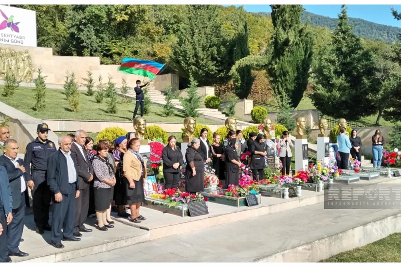 Şimal-qərb rayonlarında Anım Günü qeyd olunub