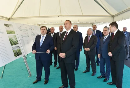 Siyəzən rayonunda da yeni suvarılacaq torpaqlara Taxtakörpü-Ceyranbatan kanalından suyun verilməsinə başlanıb