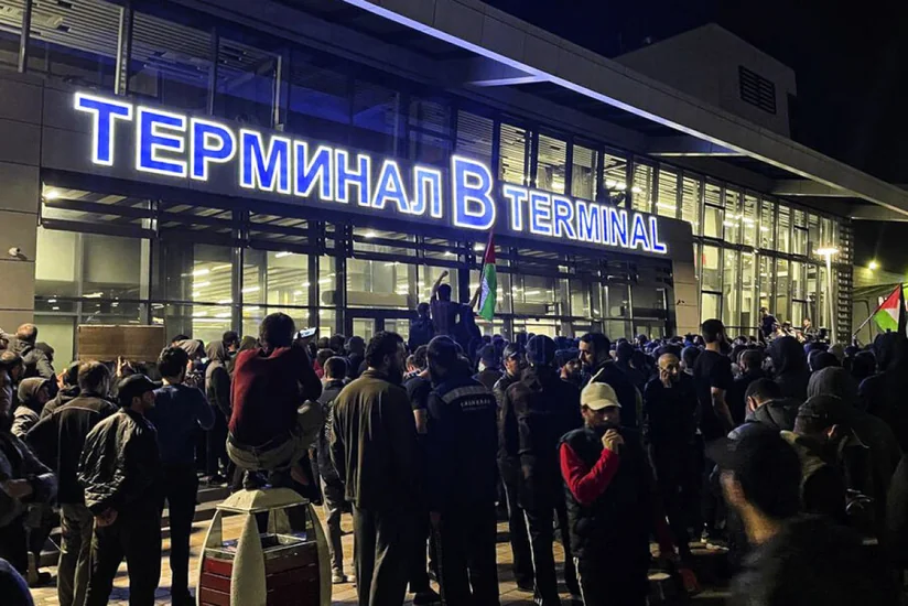 Более 200 человек задержаны после беспорядков в аэропорту Махачкалы