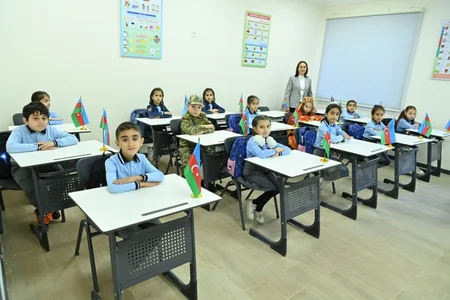 Elm və Təhsil, Müdafiə nazirlikləri birgə Laçında “Bayraq yürüşü” keçirib