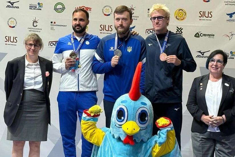 Азербайджанский стрелок завоевал серебряную медаль на чемпионате Европы