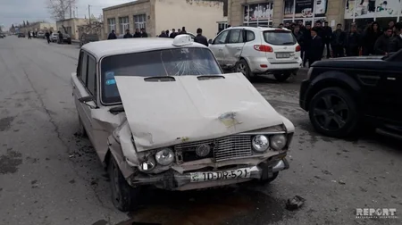 В Кюрдамире столкнулись легковые автомобили : есть пострадавшие