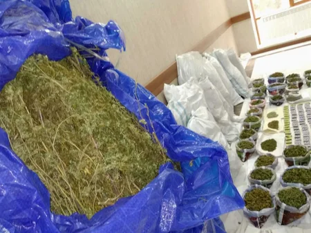 Polis əməliyyat keçirdi, keçmiş məhkum saxlanıldı