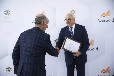 “AzerGold” və KOBİA “Daşkəsən rayonunda arıçılıq təsərrüfatının inkişafına dəstək” layihəsini uğurla icra edib