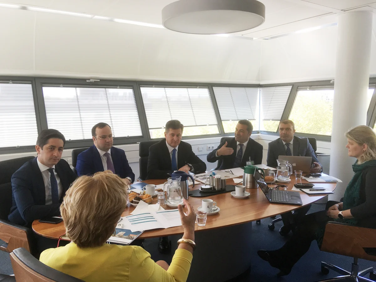 Azərbaycanla Niderland arasında daşınmaz əmlak idarəçiliyi sahəsində əməkdaşlıq genişlənir
