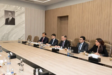 EBRD Azərbaycanla rəqəmsallaşma və nəqliyyat sahələrində əməkdaşlığı genişləndirmək istəyir