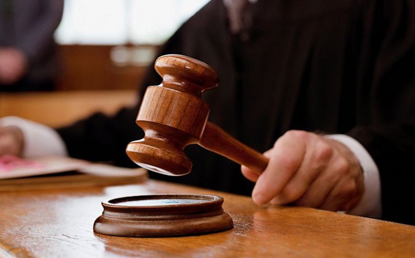 Prokuror Sumqayıtda 6 nəfərin ölümünə səbəb olan sürücüyə cəza istəyib