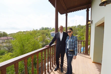Ilham Aliyev and Mehriban Aliyeva participate in opening of Mehmandarovs' Estate Complex in Shusha