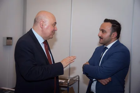 Fransada Çingiz Abdullayevin kitabının təqdimatı olub