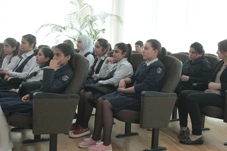 Humanitar fənlər təmayüllü məktəb-liseyin şagirdləri Ekoloji Parkda olublar