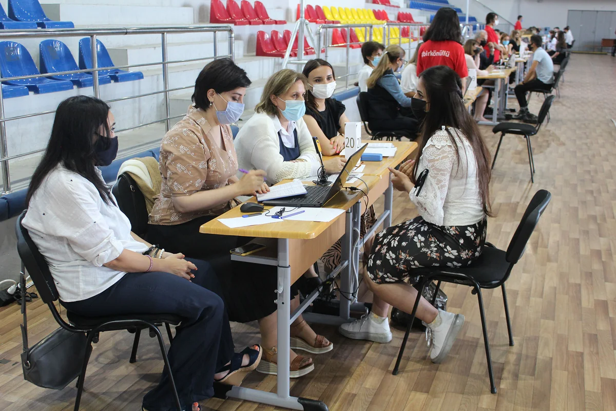Xüsusi məktəblərə işə qəbulla bağlı müsahibə mərhələsi başa çatıb