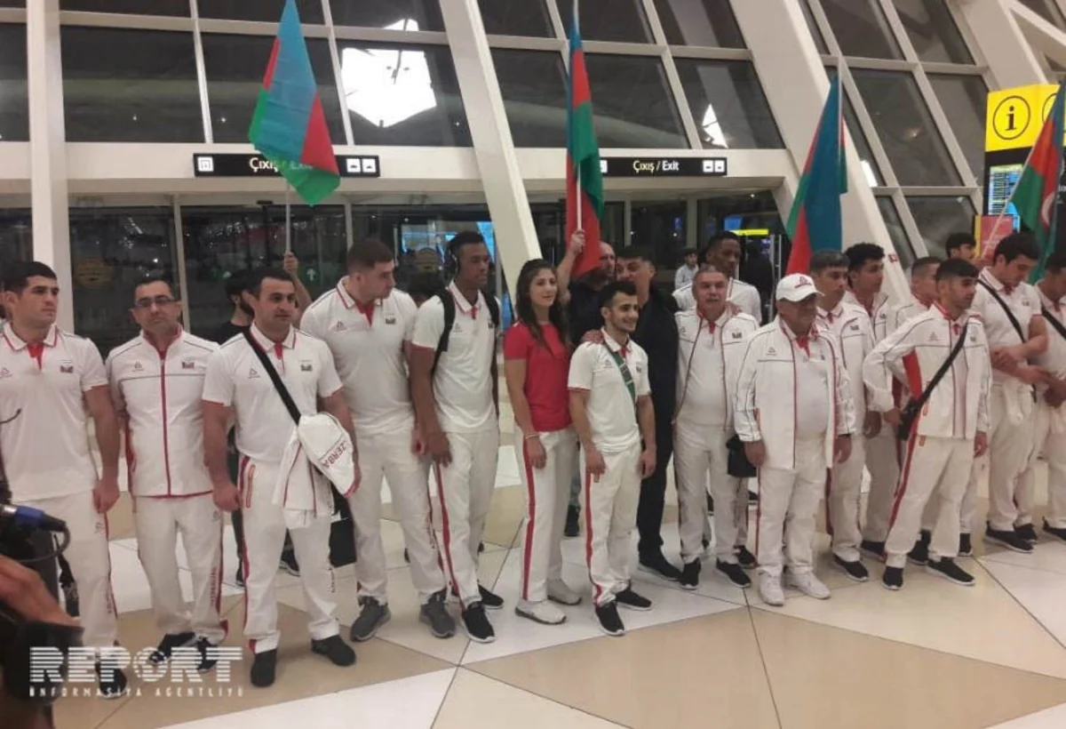 Azərbaycan idmançıları II Avropa oyunlarına yola salınıb - FOTO