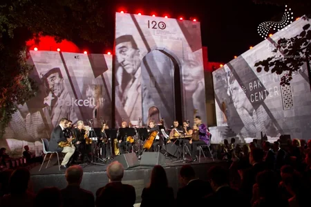 Azərbaycan kinosunun 120 illiyinə həsr olunan musiqi axşamı keçirilib