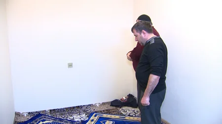 Azərbaycanda iranlı sürücülər polisin müşayiəti ilə hərəkət edirlər