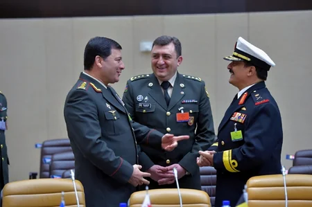 Silahlı Qüvvələrin Baş Qərargah rəisi NATO toplantısında iştirak edib - FOTO