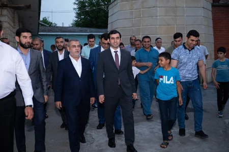 Direktor: Mərcan” toyuqları su ilə deyil, hava ilə soyudulur - REPORTAJ