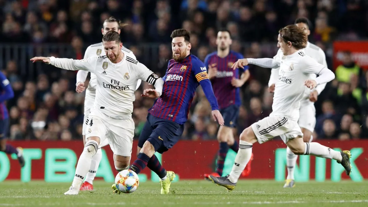 Mövsümün ilk El-Klasikosu: Bu gün “Barselona” “Real Madrid”i qəbul edəcək