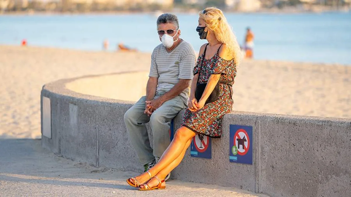 Spain ends obligatory mask-wearing outdoors