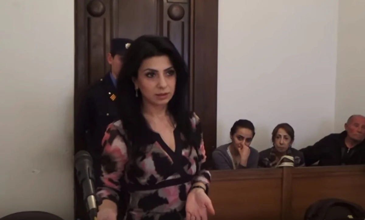 ​Ermənistanda itkin düşmüş əsgərin anası pensiyadan məhrum edilib
