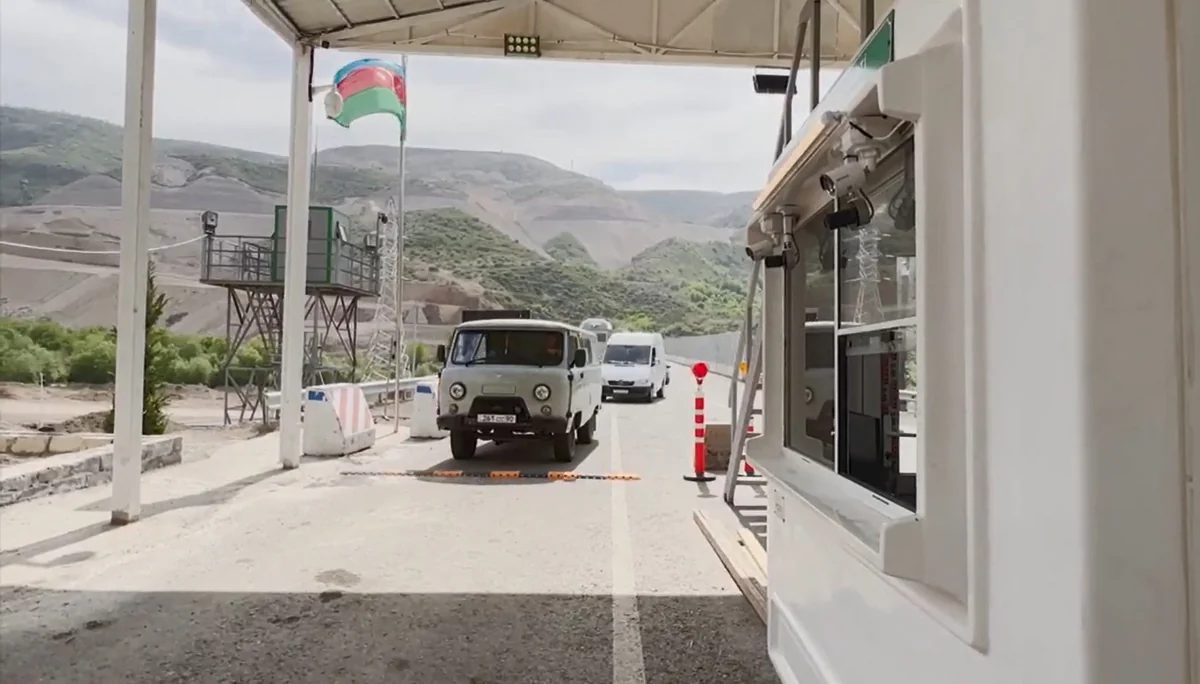 Laçında nəzarət-buraxılış məntəqəsində avtomobillərin normal keçidi təmin olunub