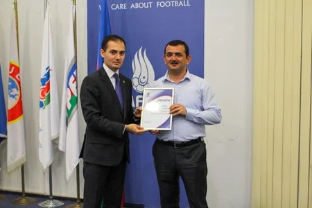 AFFA avrokuboklarda və Premyer Liqada iştirak edəcək klublara lisenziyaları təqdim edib