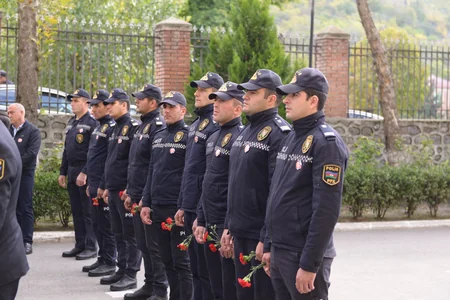 Şəkidə şəhid Elçin Nadirovun xatirə lövhəsinin açılışı olub