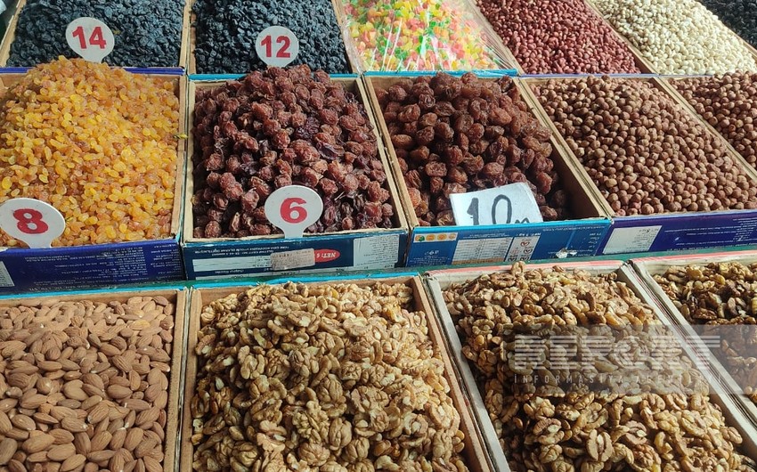 Azərbaycanda qərzəkli meyvələr ucuzlaşıb