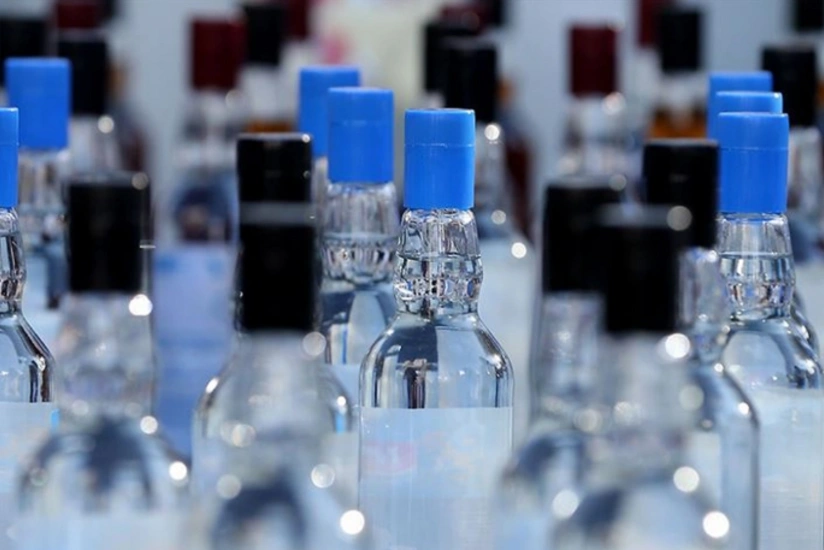 İqtisadiyyat Nazirliyi: Alkoqollu içkilərin minimum satış qiymətləri qeyri-meyvə araqlarına şamil olunur