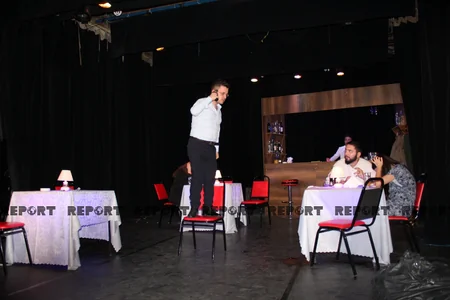 Gürcüstanın Azərbaycan Dram Teatrı yeni tamaşa nümayiş etdirib