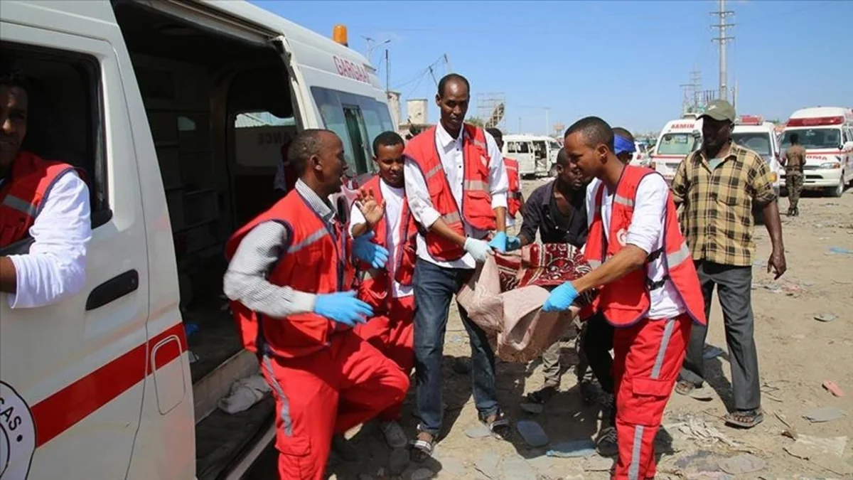 Somalidə kafeyə hücum olub, ölənlər və xəsarət alanlar var