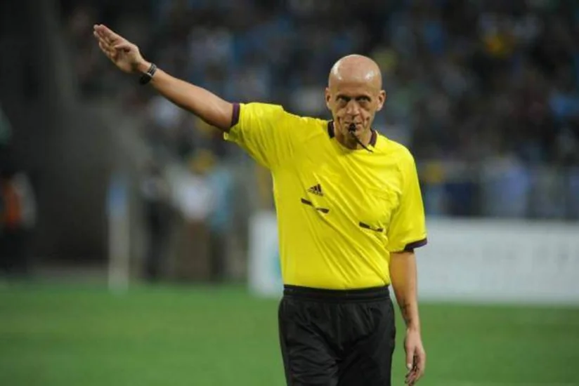 Bütün dövrlərin ən yaxşı futbol hakimləri açıqlanıb