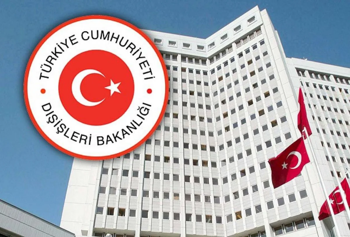 Turkish Foreign Ministry removes two ambassadors from duty
