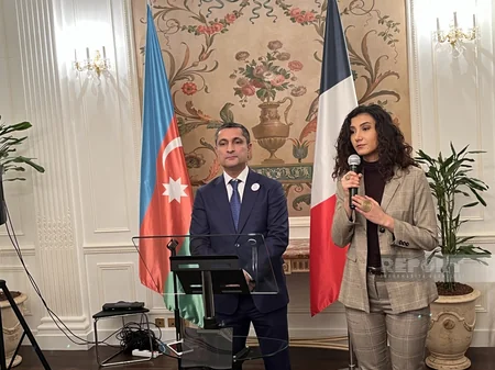 Azərbaycanın Fransadakı səfirliyində Xocalı soyqırımının qurbanları anılıb