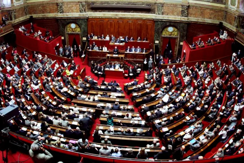 ​Fransa parlamenti İŞİD-lə mübarizənin davam etdirilməsinə səs verib