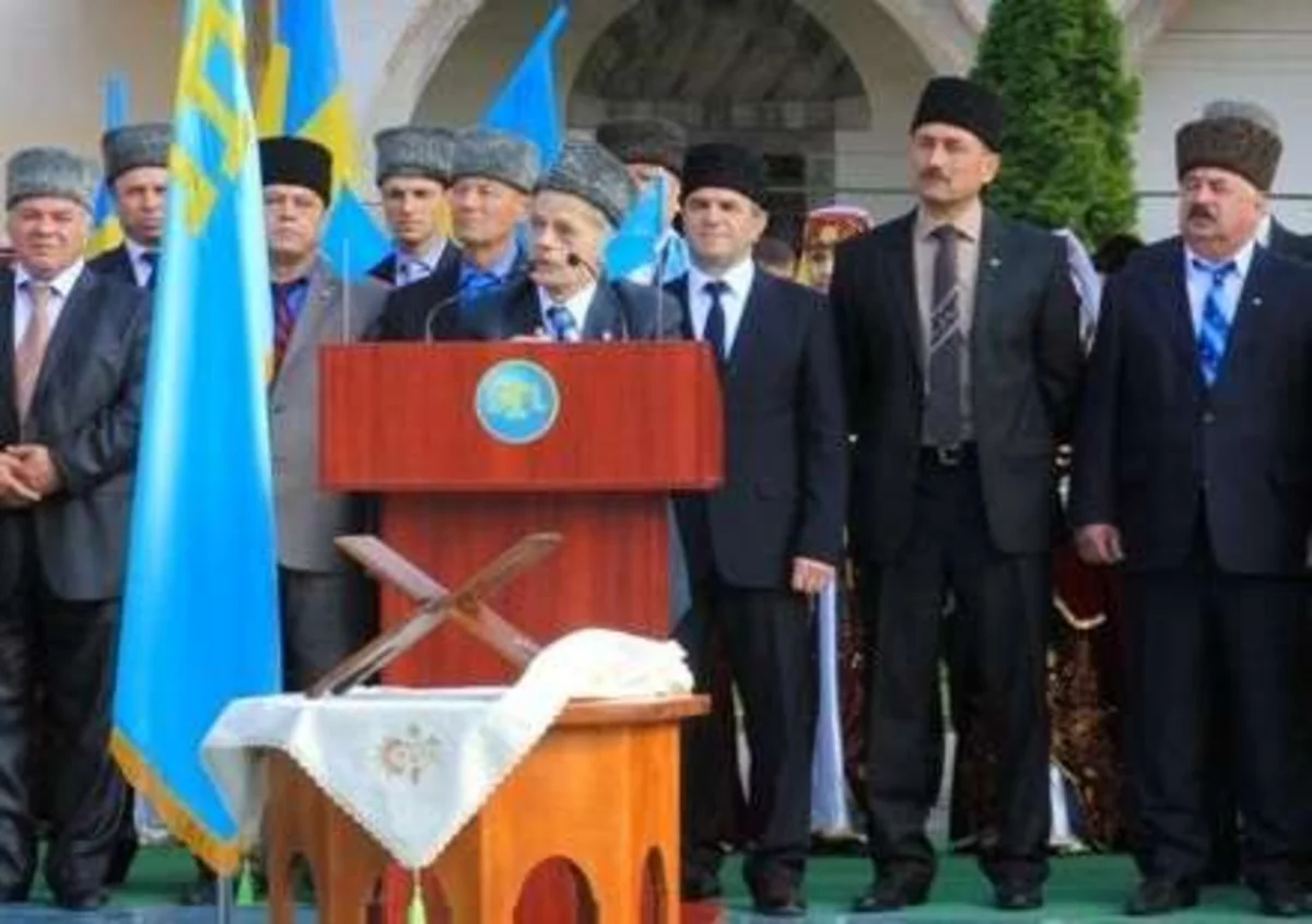 ​Krım-Tatar Məclisi sədrinin müavinin evində axtarış aparılıb