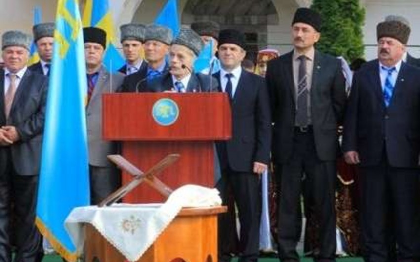 ​Krım-Tatar Məclisi sədrinin müavinin evində axtarış aparılıb